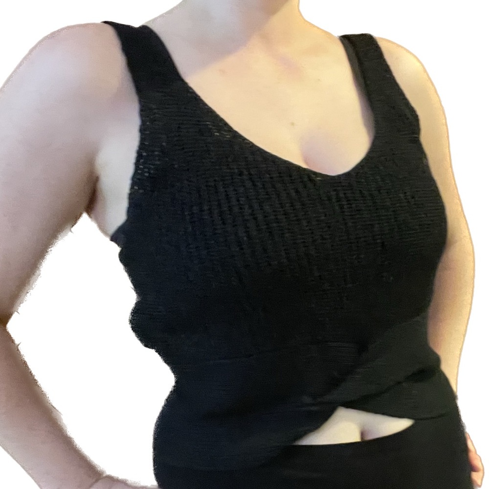 ❤️2/$30 C’est Moi knit black tank top